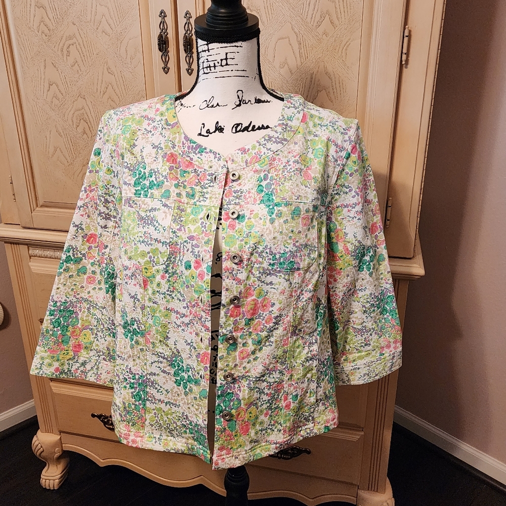 Ladies Christopher & Banks Floral Jacket